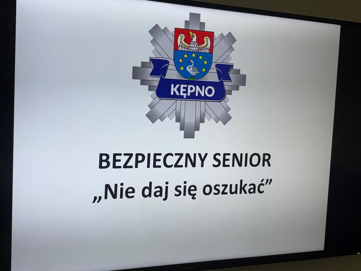 Spotkanie kępińskich policjantów z seniorami w Bralinie
